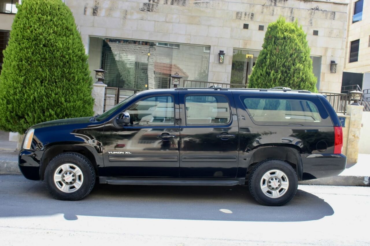 Amman, Vehicles, Cars & Trucks , JOD 7000,  Gmc Yukon XL,  2012,  Automatic,  88649 KM,     Diplomatic