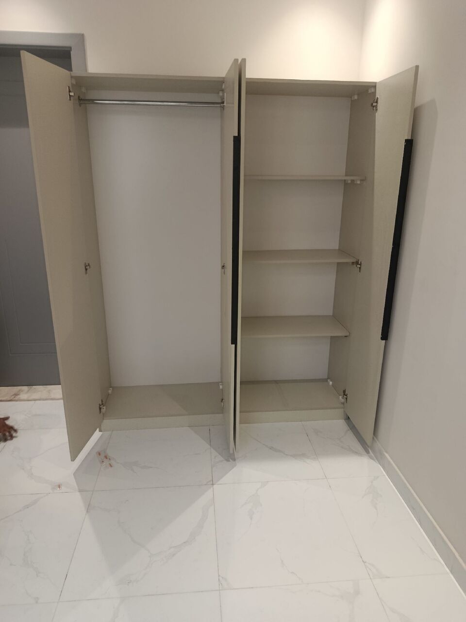 Jeddah, Furniture, SAR 1,  New Complete Bedroom Set For Sale