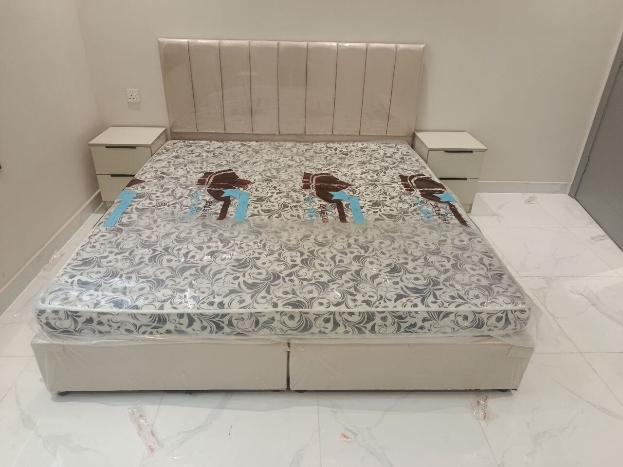 Jeddah, Furniture, SAR 1,  New Complete Bedroom Set For Sale