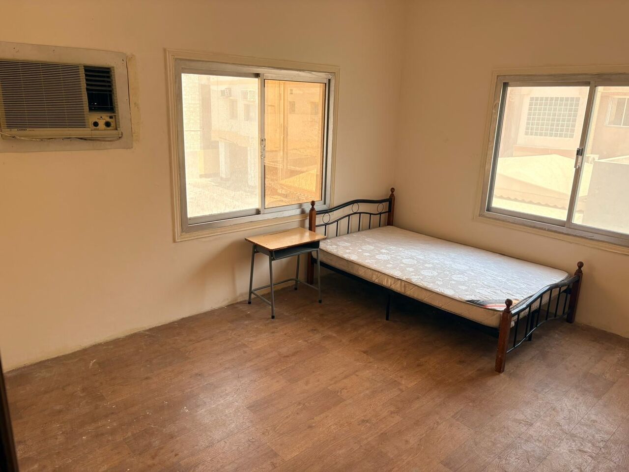 Zinj, Bedspace For Rent, BHD 35/month,  190 Sq. Meter,  Bed Space 35 BD For Ladies Fully Furnishing & Kitchen Utensils
