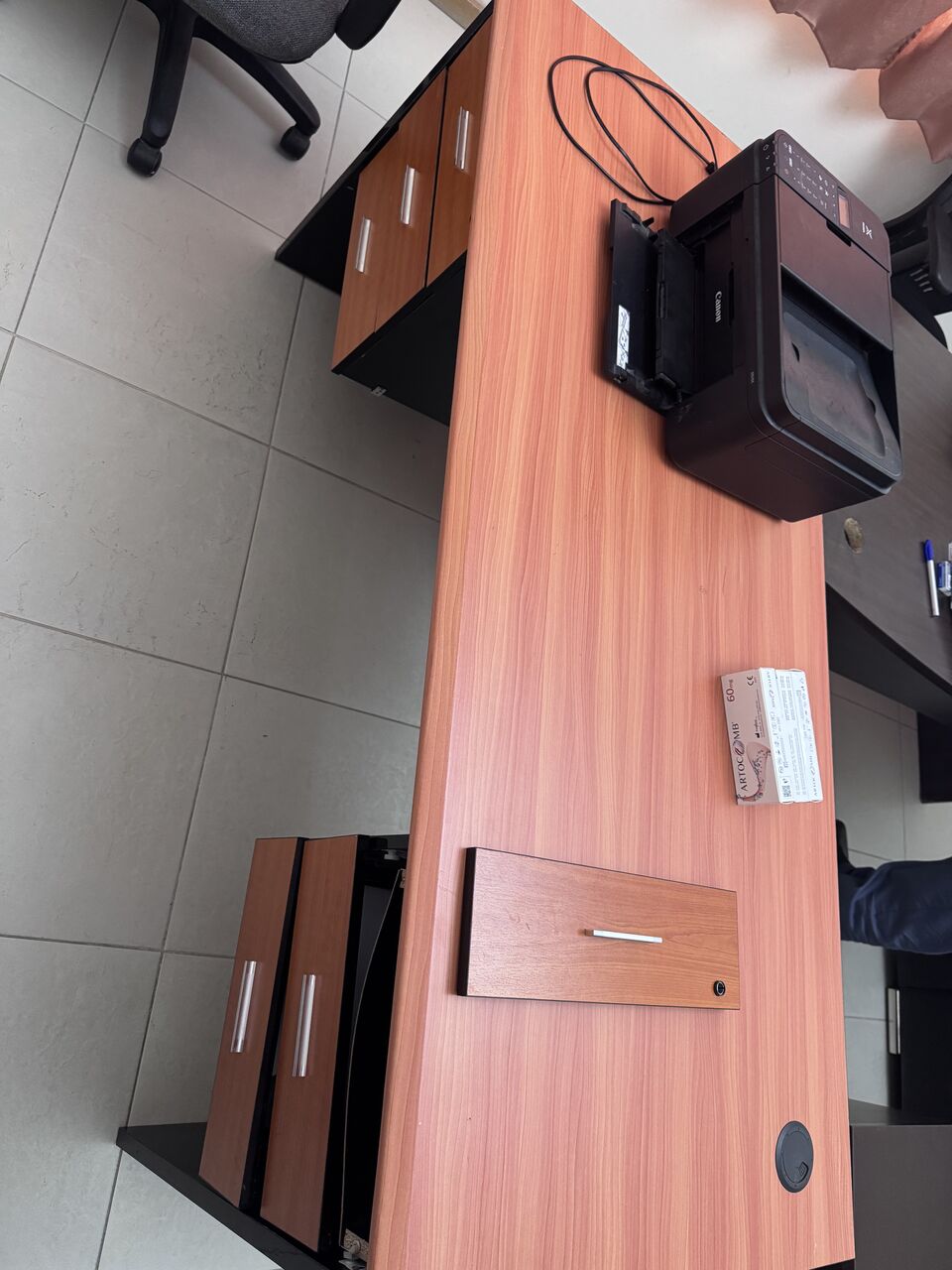 Zinj, Furniture, BHD 50,  Office Furniture For Sale