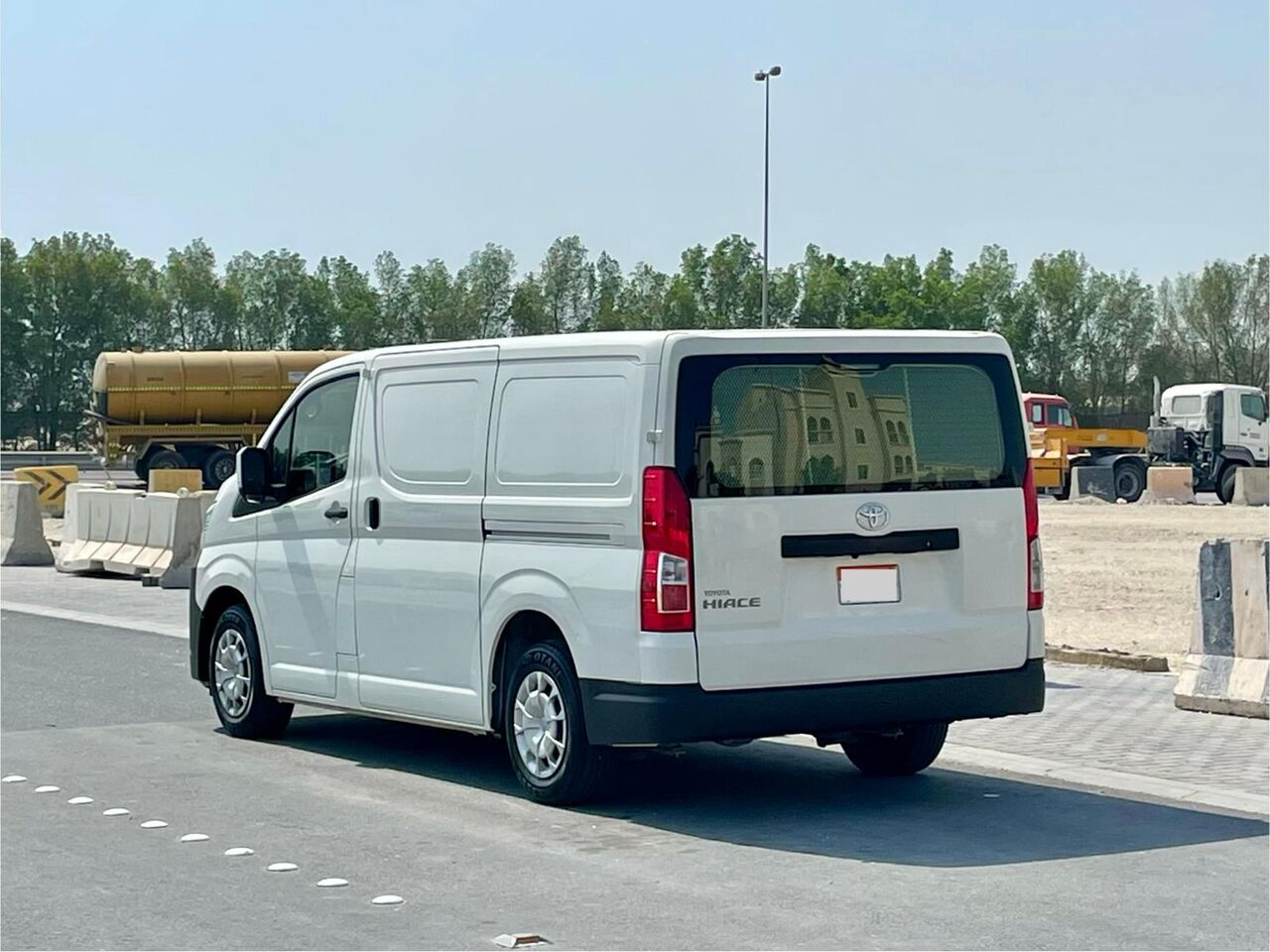 Manama, Vehicles, Cars & Trucks , BHD 6600,  Toyota Hi-Ace,  2021,  Manual,  140000 KM,