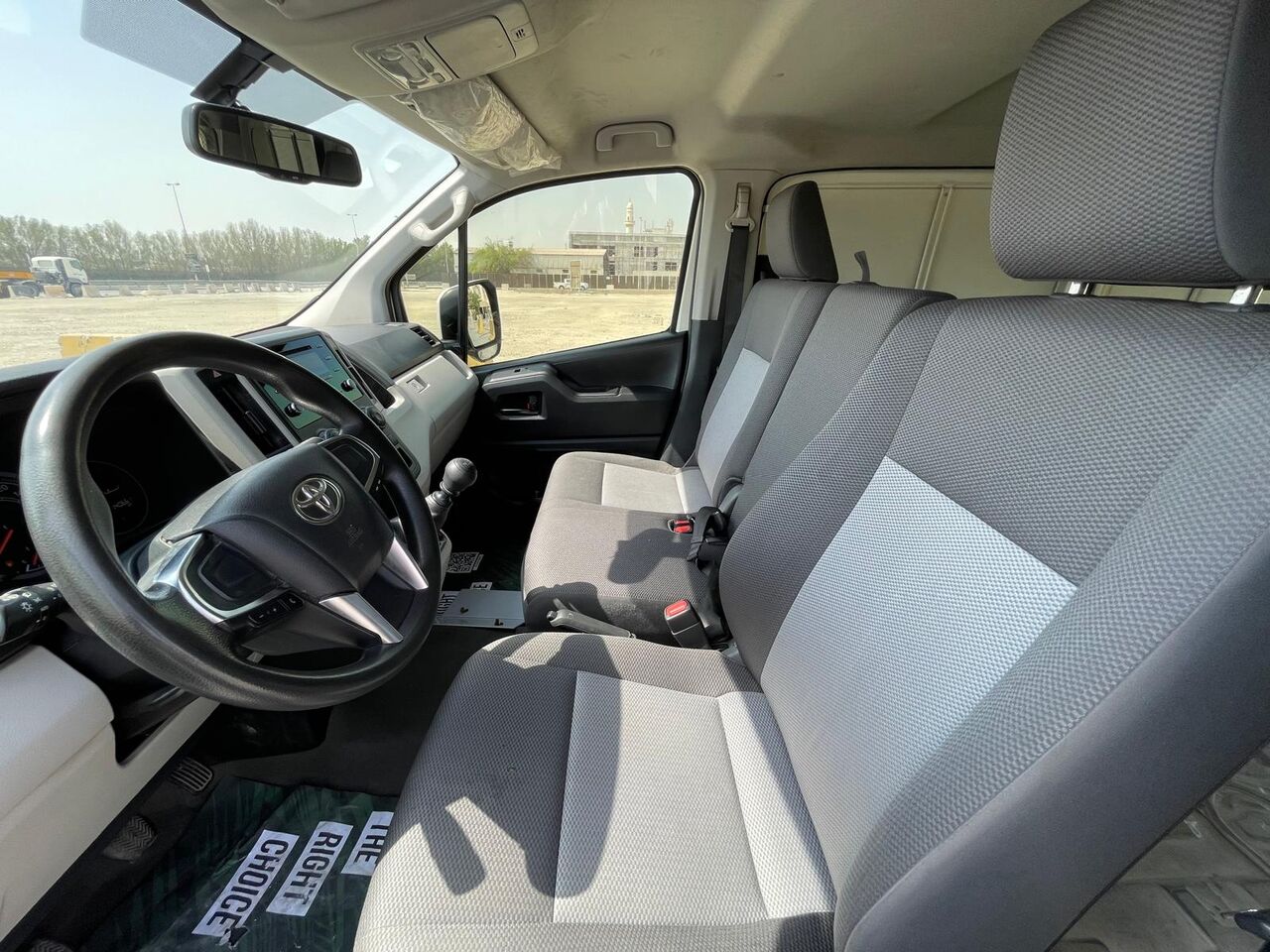 Manama, Vehicles, Cars & Trucks , BHD 6600,  Toyota Hi-Ace,  2021,  Manual,  140000 KM,