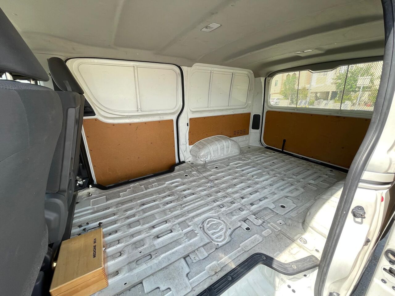 Manama, Vehicles, Cars & Trucks , BHD 6600,  Toyota Hi-Ace,  2021,  Manual,  140000 KM,
