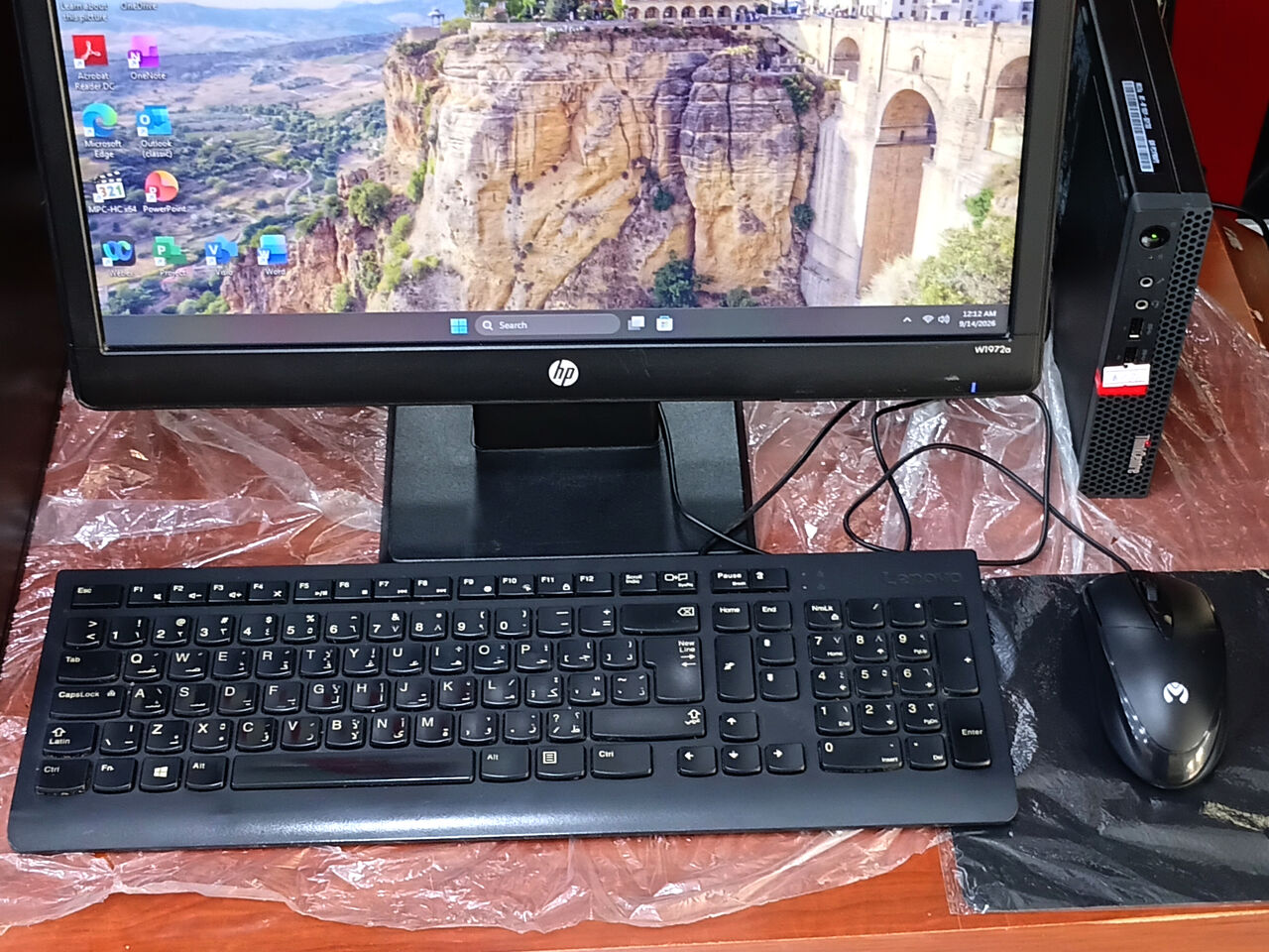 Riffa, Computers, BHD 50,  Lenovo 7th Generation Tiny PC AMD E2 DDR4 8GB/128GB SSD 19&rsquo;&rsquo; Monitor 50 BD Only