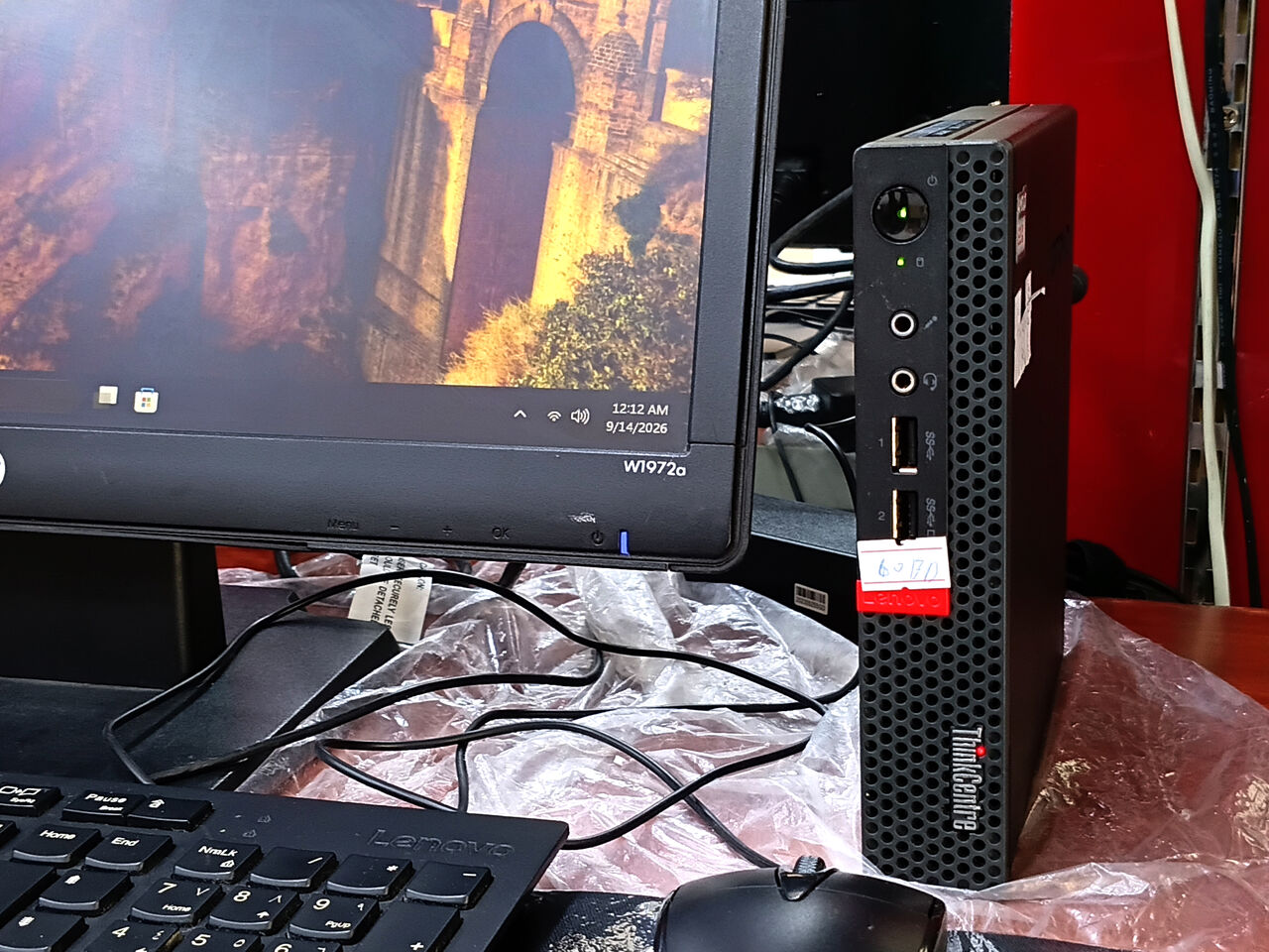 Riffa, Computers, BHD 50,  Lenovo 7th Generation Tiny PC AMD E2 DDR4 8GB/128GB SSD 19&rsquo;&rsquo; Monitor 50 BD Only