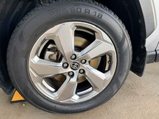 Ad Diriyah, Vehicles, Cars & Trucks , SAR 85,  Toyota Rav4 XLE,  2020,  Automatic,  187400 KM,  SAR 85000,  4x4, , , 187,400 KM, - Scratchless