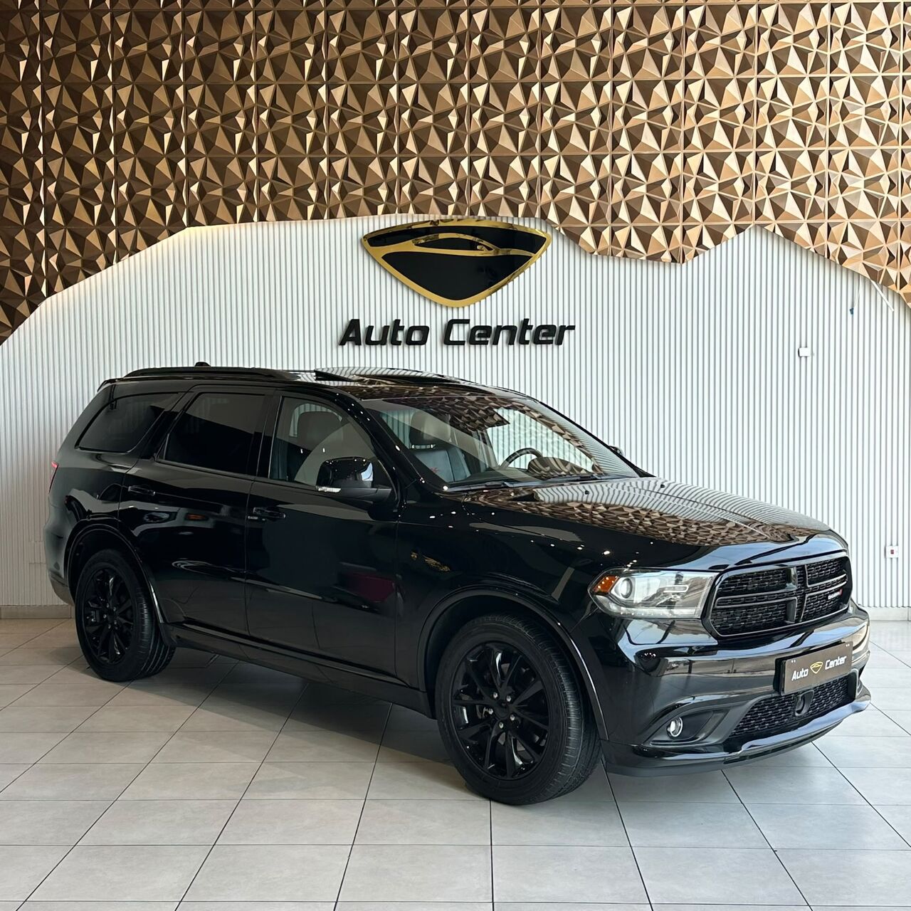 Riffa, Vehicles, Cars & Trucks , BHD 8500,  DODGE DURANGO R/T 2017 BLACK,  2017,  Automatic,  94000 KM,
