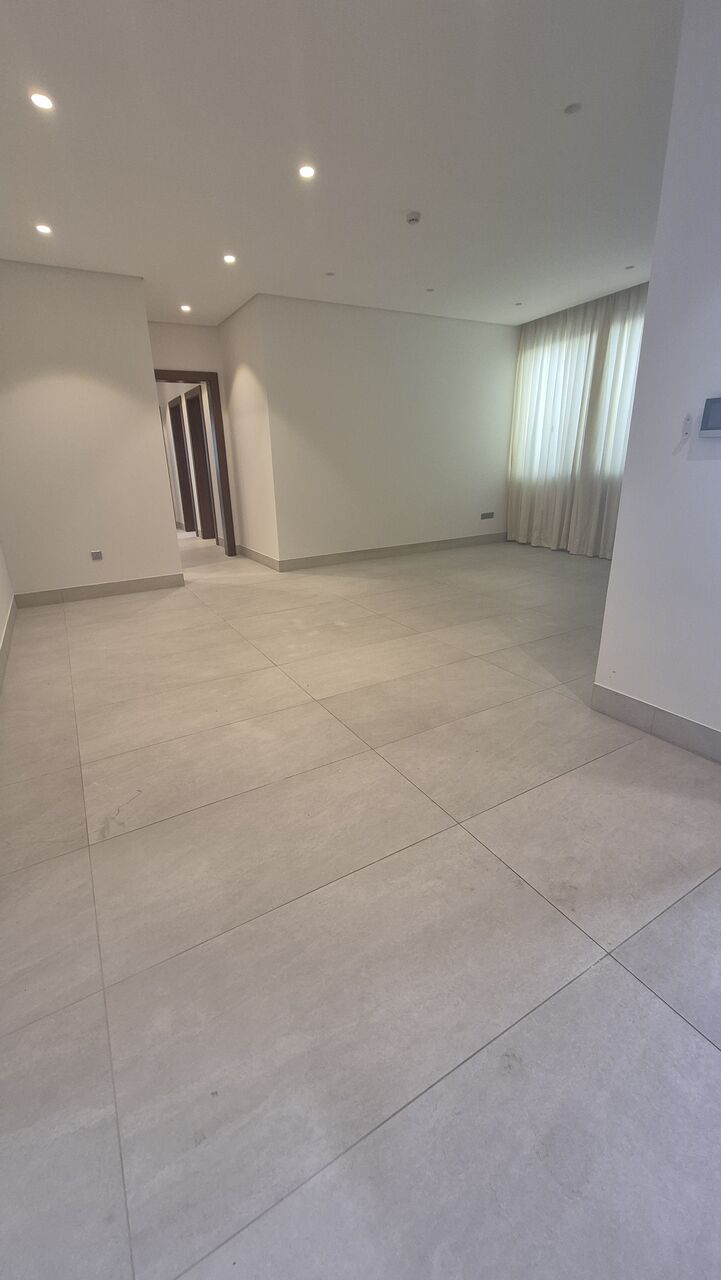 Manama, Apartments, Flats, Houses & Villas, BHD 375/month,  Furnished,  3 BR,  193 Sq. Meter,  Flat For Rent