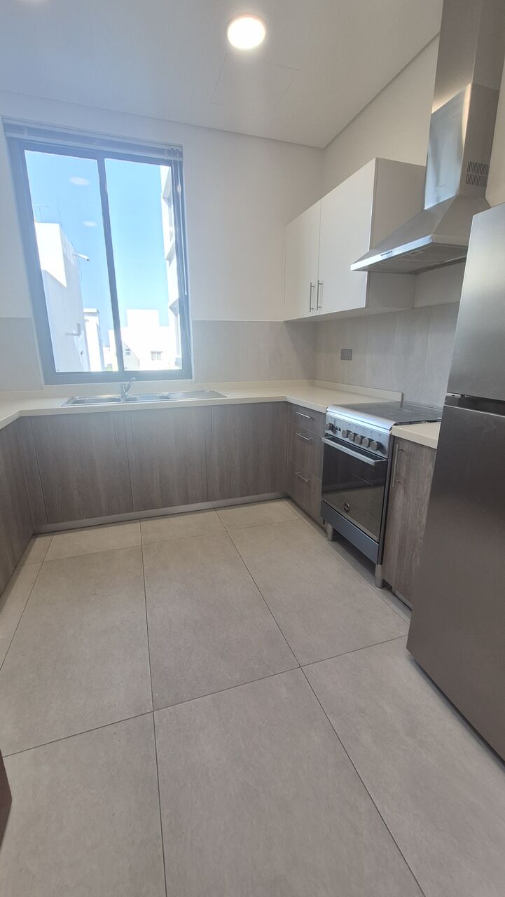 Manama, Apartments, Flats, Houses & Villas, BHD 375/month,  Furnished,  3 BR,  193 Sq. Meter,  Flat For Rent