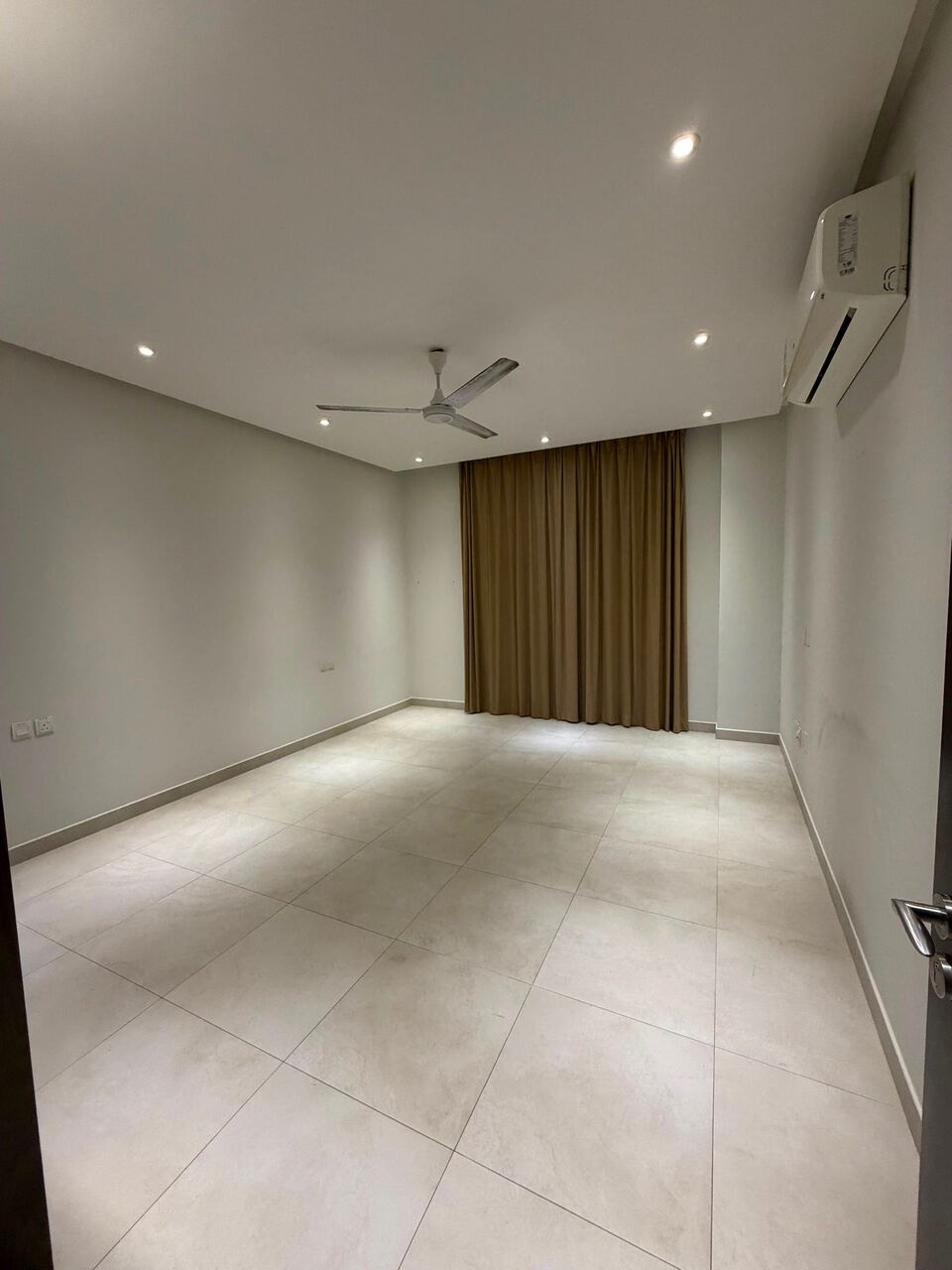 Tubli, Apartments, Flats, Houses & Villas, BHD 270/year,  2 BR,  Spacious 2 Bhk For Rent