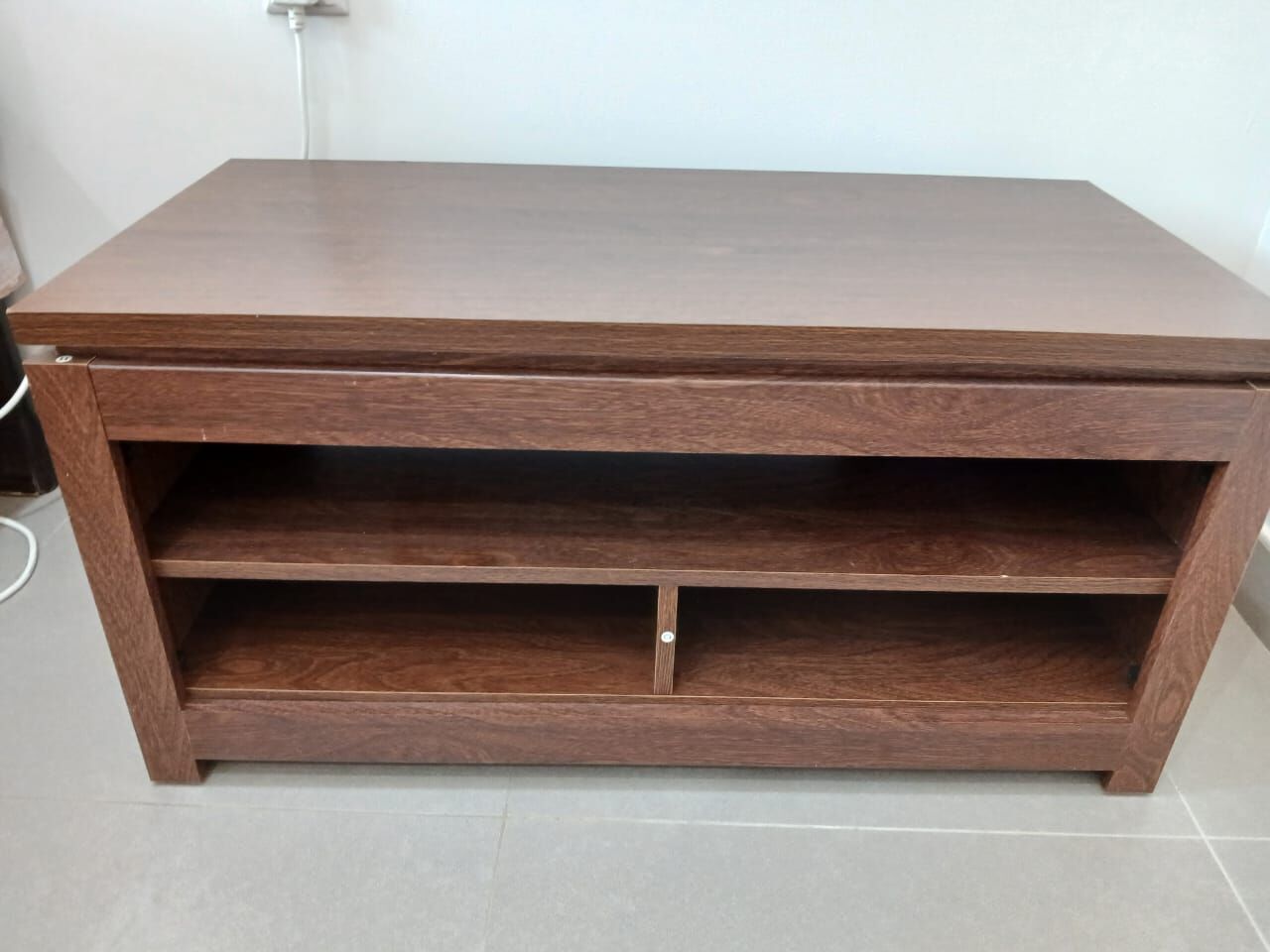 Hidd, Furniture, BHD 15,  TV Table For Sales - Excellent Condition