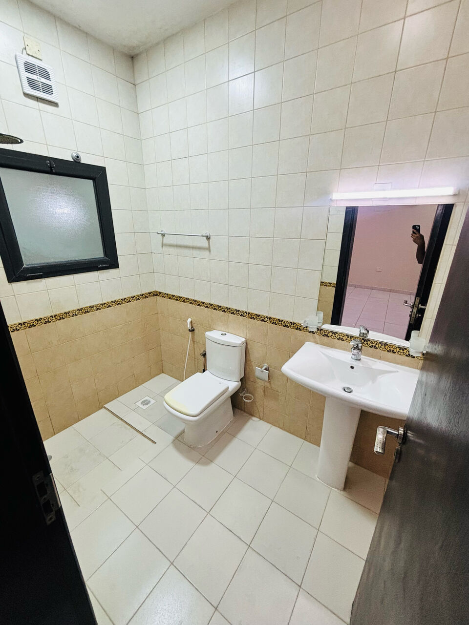 Tubli, Apartments, Flats, Houses & Villas, BHD 220/year,  2 BR,  2 Bedroom Flat Available