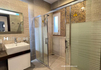 Kuwait City, Villas, KWD 2100,  Stylish Villa Available For Rent In Siddeeq