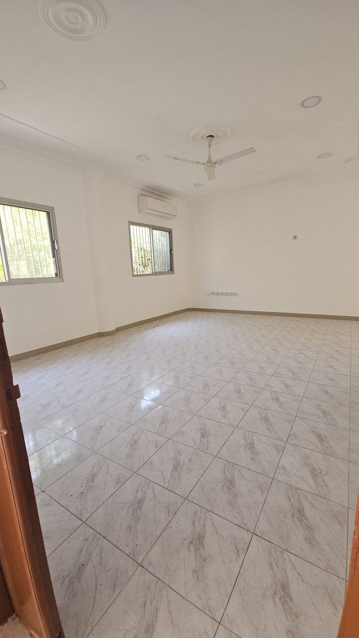 Zinj, Apartments, Flats, Houses & Villas, BHD 320/month,  3 BR,  3 Bedroom Semi Furnished Ground Floor Villa For Rent Without Ewa