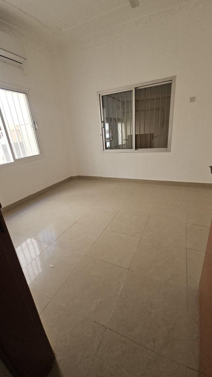 Zinj, Apartments, Flats, Houses & Villas, BHD 320/month,  3 BR,  3 Bedroom Semi Furnished Ground Floor Villa For Rent Without Ewa