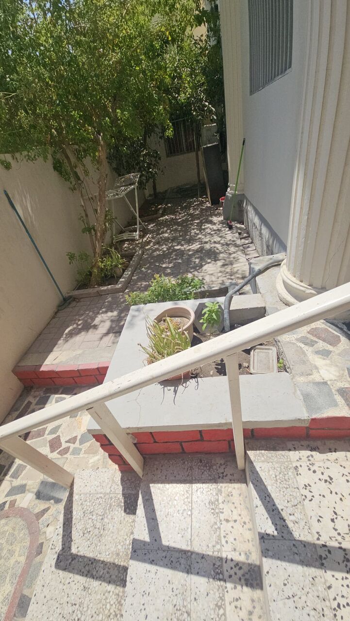 Zinj, Apartments, Flats, Houses & Villas, BHD 320/month,  3 BR,  3 Bedroom Semi Furnished Ground Floor Villa For Rent Without Ewa
