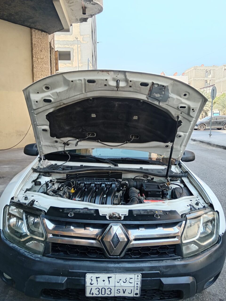 Khobar, Vehicles, Cars & Trucks , SAR 14500,  Renault Duster,  2016,  Automatic,  145000 KM,  Air Bags And Chasis Are Original Condition