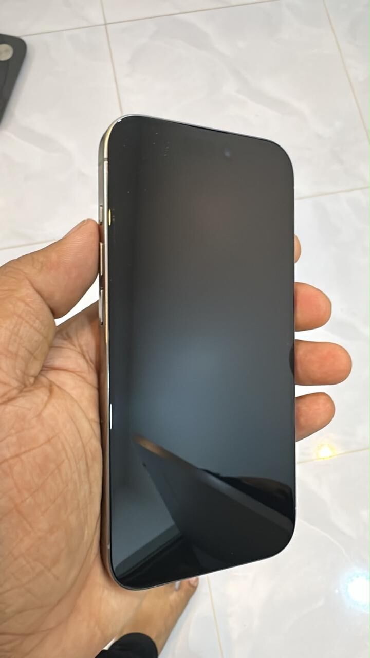 Khobar, Mobile Phones, SAR 2300,  IPhone 15 Pro, 128GB, Titanium, Used Only For 1 Month, 100% Battery Health