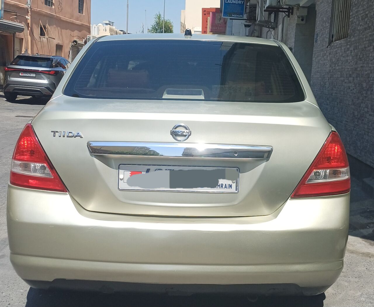 Umm Al Hassam, Vehicles, Cars & Trucks , BHD 950,  Nissan Tida,  2007,  Automatic,  200000 KM,    For Sale 950bd Negotiable Good Convention Um Al Hassam