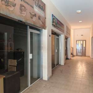 BHD 70,  20 Sq. Meter,  4 Shops/offices For Rent Opposite To The Health Club