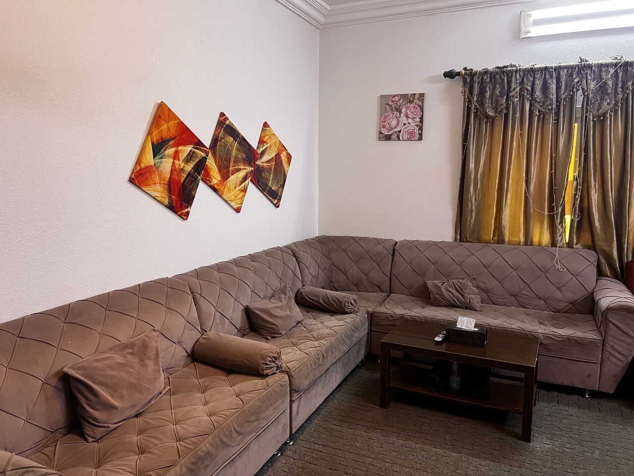 Yanbu, Furniture, House Hold Items