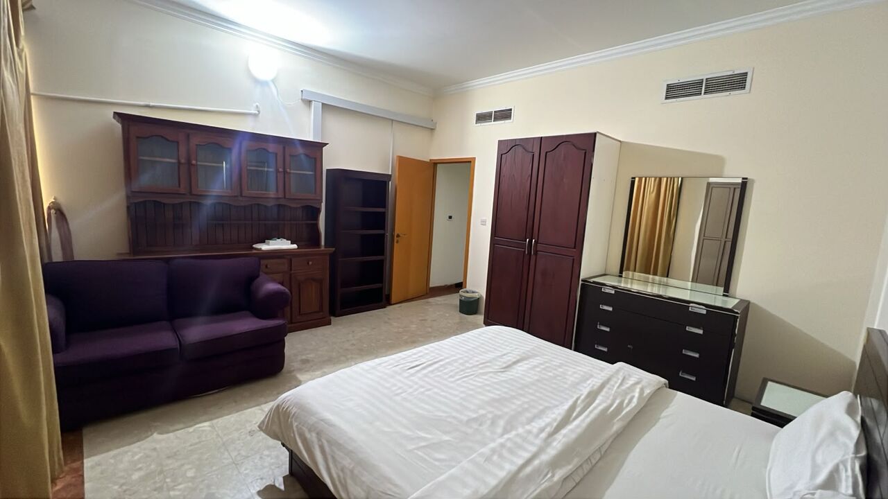 Juffair, Apartments, Flats, Houses & Villas, BHD 320/month,  Furnished,  2 BR,  Location:  Juffair Mall