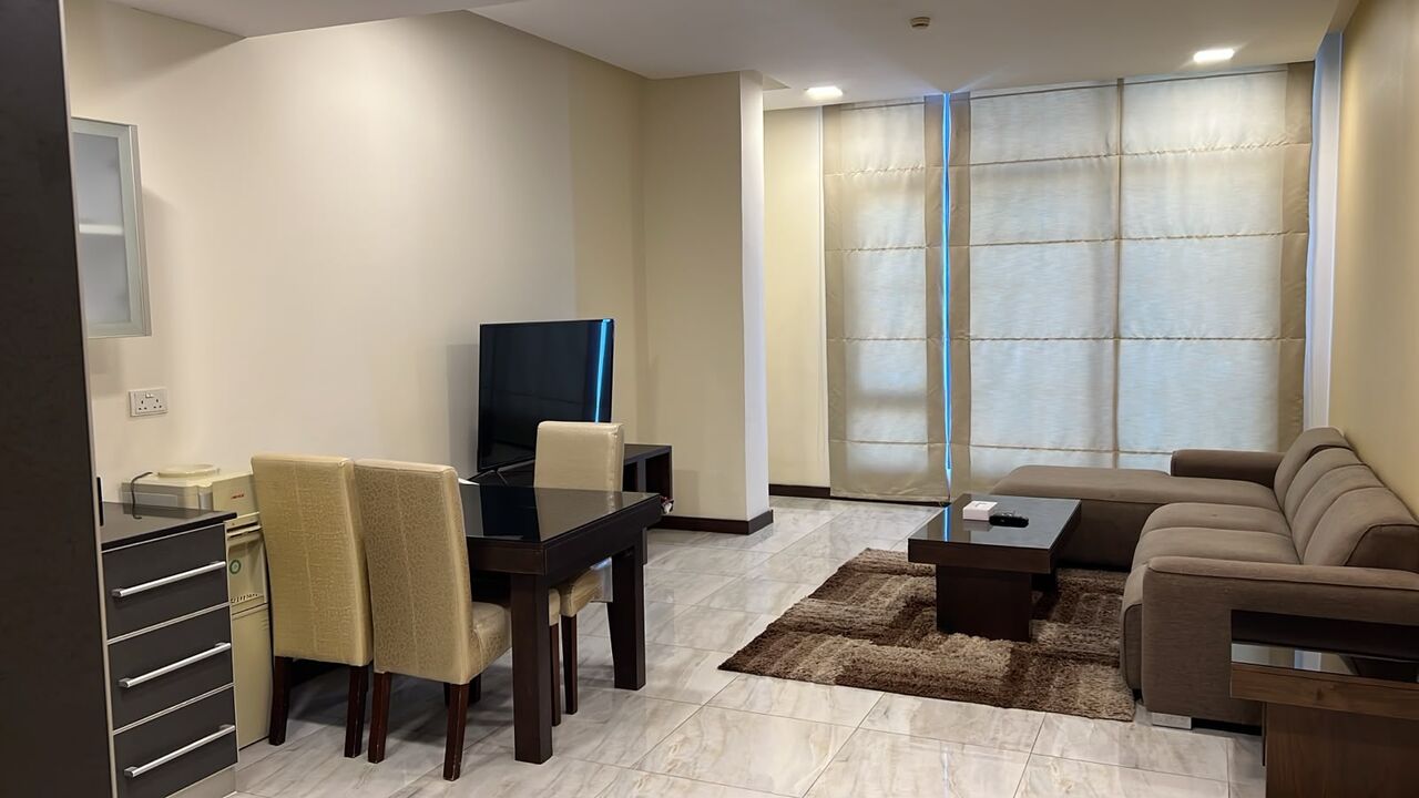 Juffair, Apartments, Flats, Houses & Villas, BHD 375/month,  Furnished,  1 BR,  Location:  Juffair Mall