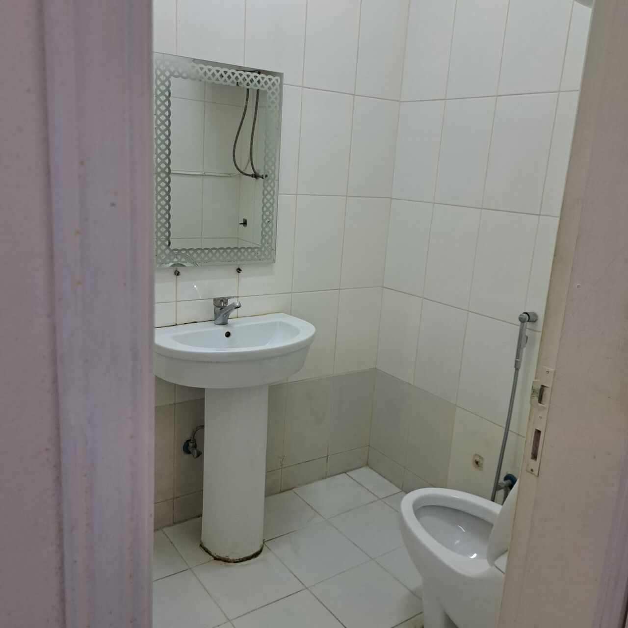 Riyadh, Apartments, Flats, Houses & Villas, SAR 1300/month,  Furnished,  Studio,  Furnished Studio (room And Bathroom) Single In Laban, Riyadh