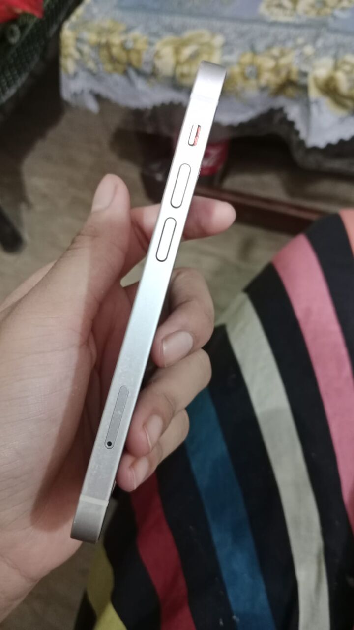 Jeddah, Mobile Phones, SAR 800,  Apple IPhone 12 Mini