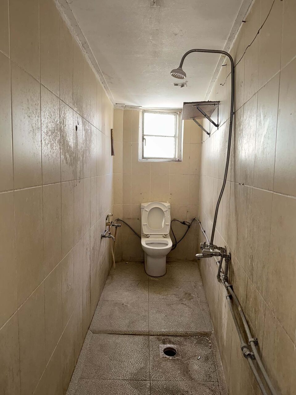 Naim, Apartments, Flats, Houses & Villas, BHD 110/month,  2 BR,  Flat For Rent - Near Manama Bus Terminal