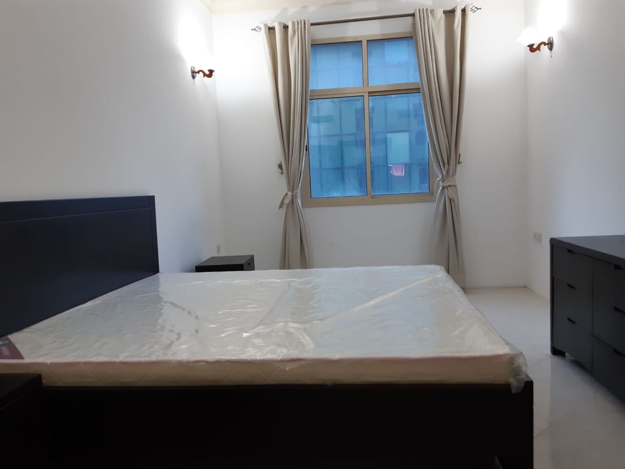 Juffair, Apartments, Flats, Houses & Villas, BHD 360/month,  Furnished,  3 BR,  Spacious Flat In Family Building