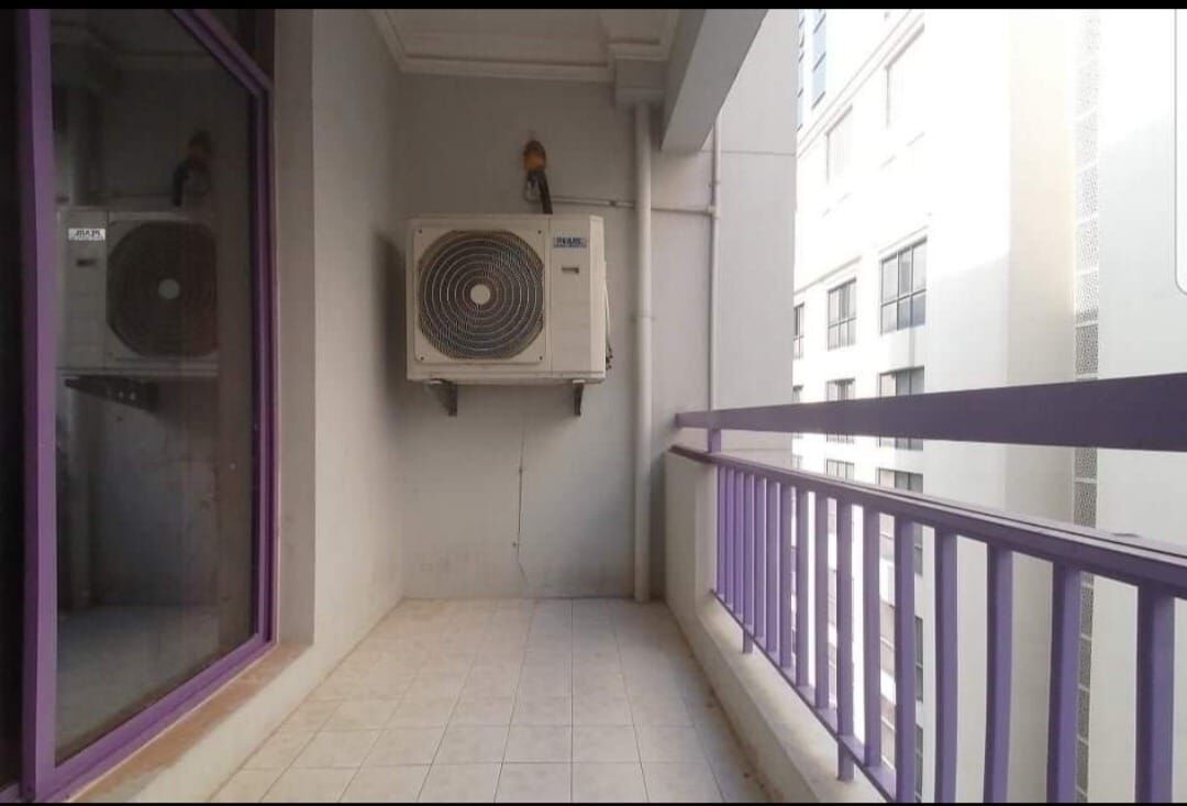 Juffair, Apartments, Flats, Houses & Villas, BHD 300/month,  Furnished,  2 BR,  Family Flat With Balcony And Closed Kitchen