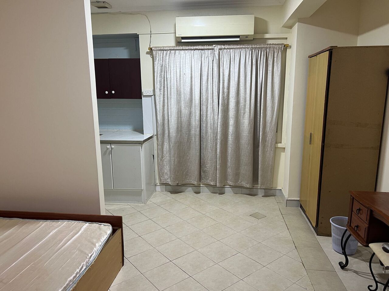 Juffair, Apartments, Flats, Houses & Villas, BHD 160/month,  Furnished,  Studio,  Semifurnished With EWA