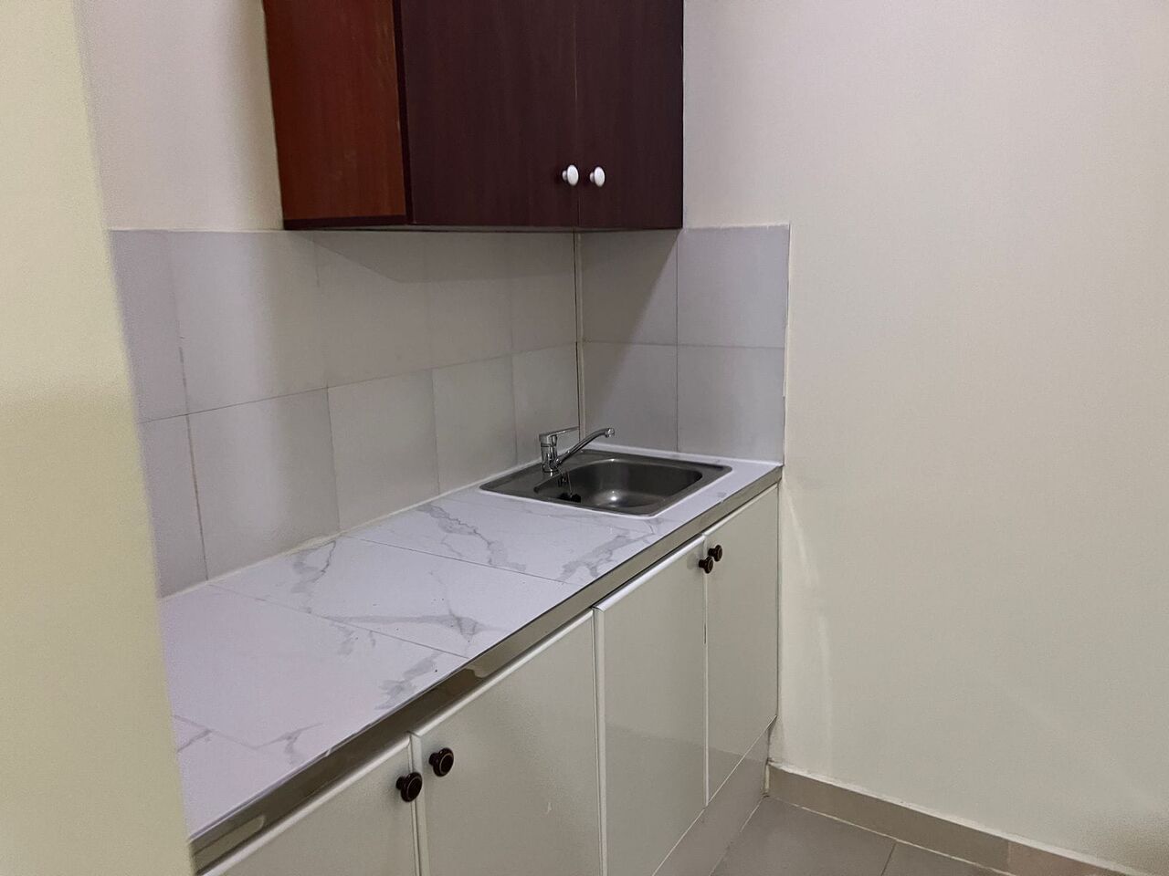 Juffair, Apartments, Flats, Houses & Villas, BHD 160/month,  Furnished,  Studio,  Semifurnished With EWA