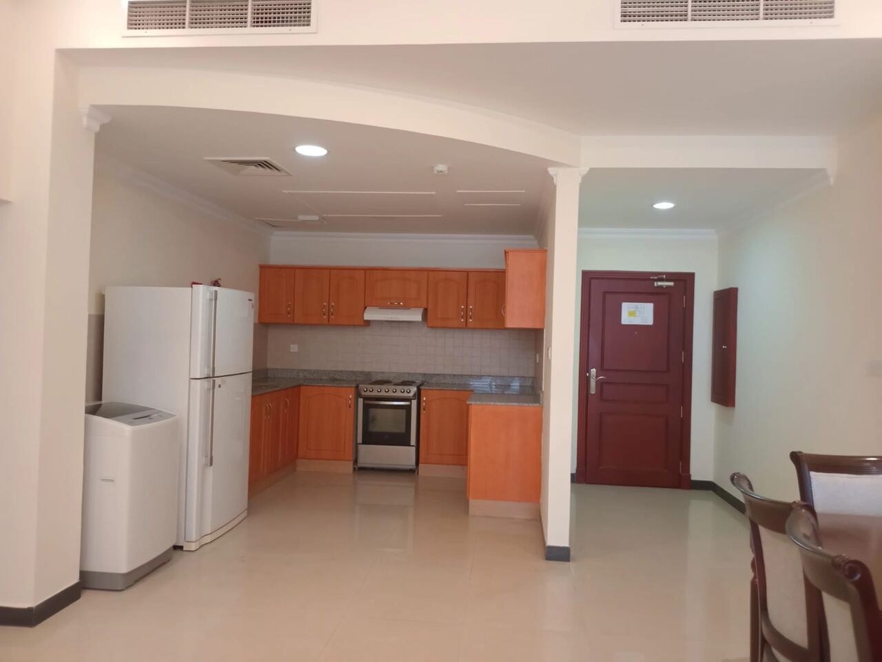 Juffair, Apartments, Flats, Houses & Villas, BHD 350/month,  Furnished,  3 BR,  Semifurnished With EWA