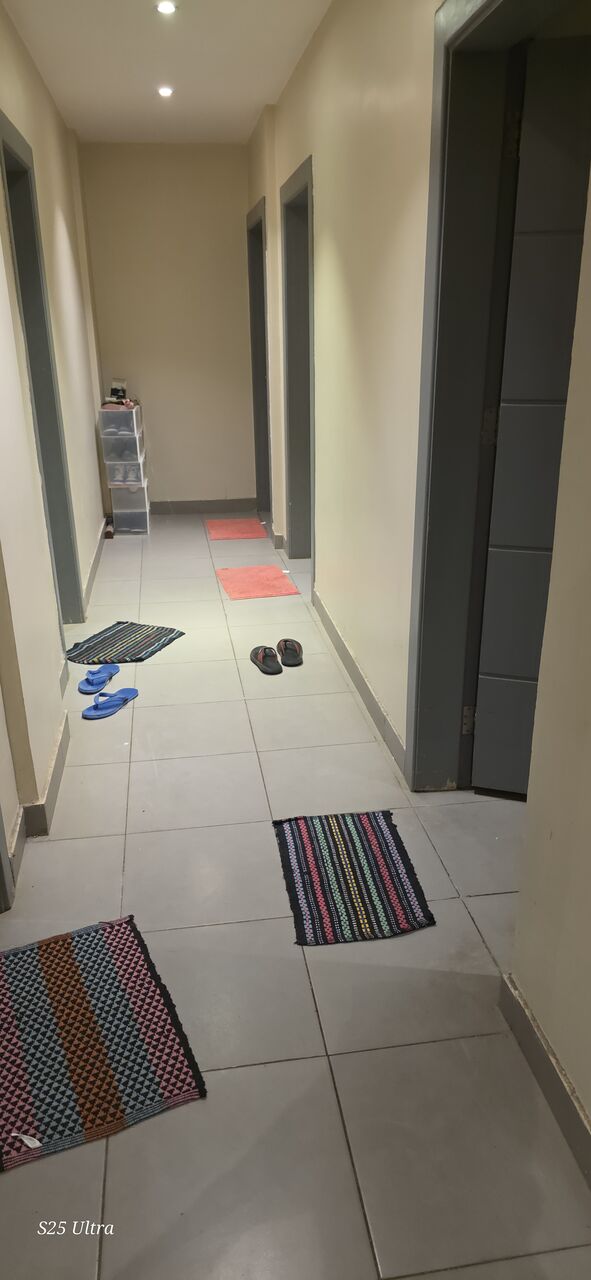 Al Malaz, Apartments, Flats, Houses & Villas, SAR 1850/month,  1 BR,  Looking For 1 Bachelor To Share 4 Bedroom Full Furnished Flat