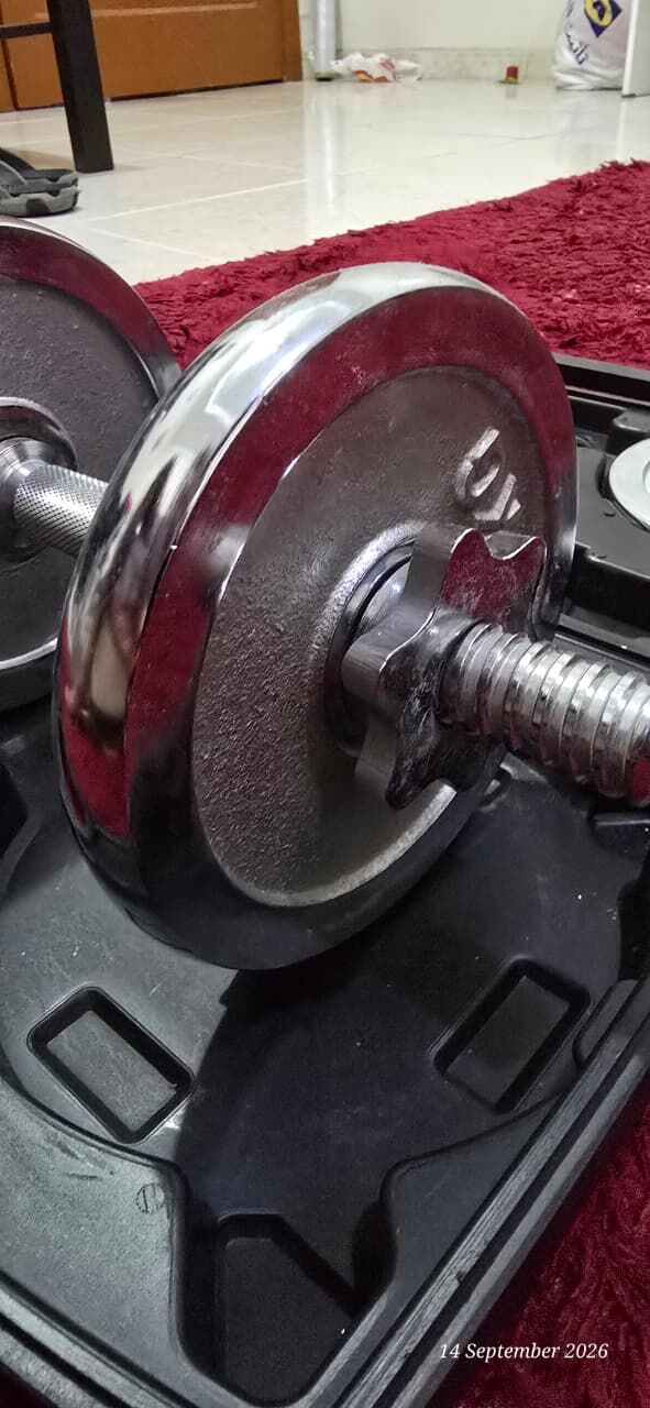Al Sulaimaniah Al Sharqiyah, Health & Beauty Items, SAR 90,  Dumbbell Set - Very Good Condition - 5.0kg + 5.0kg + 2.5kg + 2.5kg (Stainless Steel Dumbbe