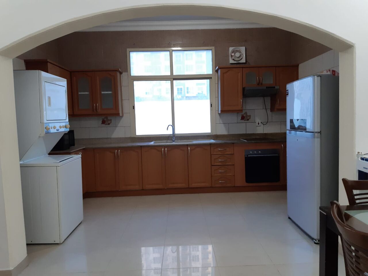 Juffair, Apartments, Flats, Houses & Villas, BHD 360/month,  Furnished,  3 BR,  Family Building With Huge Flat