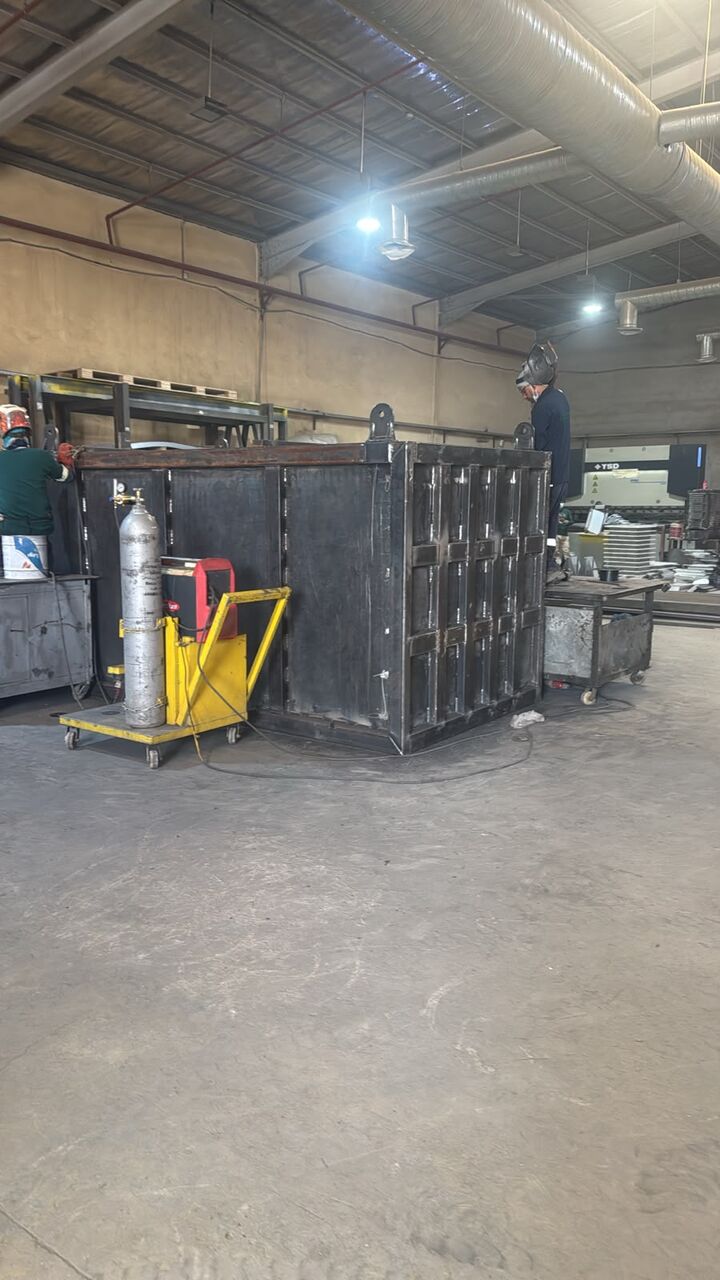 Riyadh, Construction, Boat Skip Basket, Engineering Design, Fabrication Across Saudi Arabia