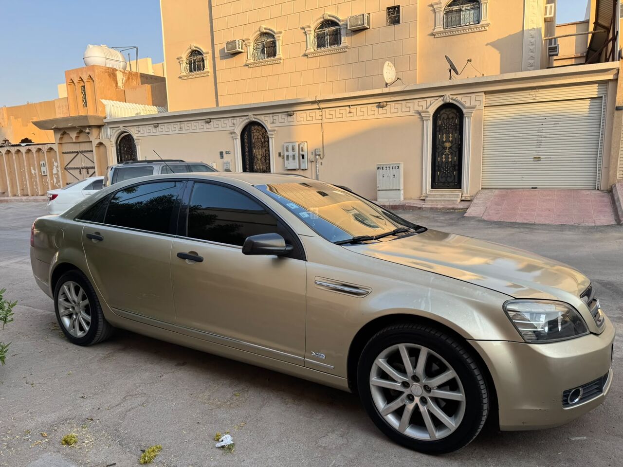 Riyadh, Vehicles, Cars & Trucks , SAR 14500,  Chevrolet Caprice,  2009,  Automatic,  380 KM,  Excellent Condition