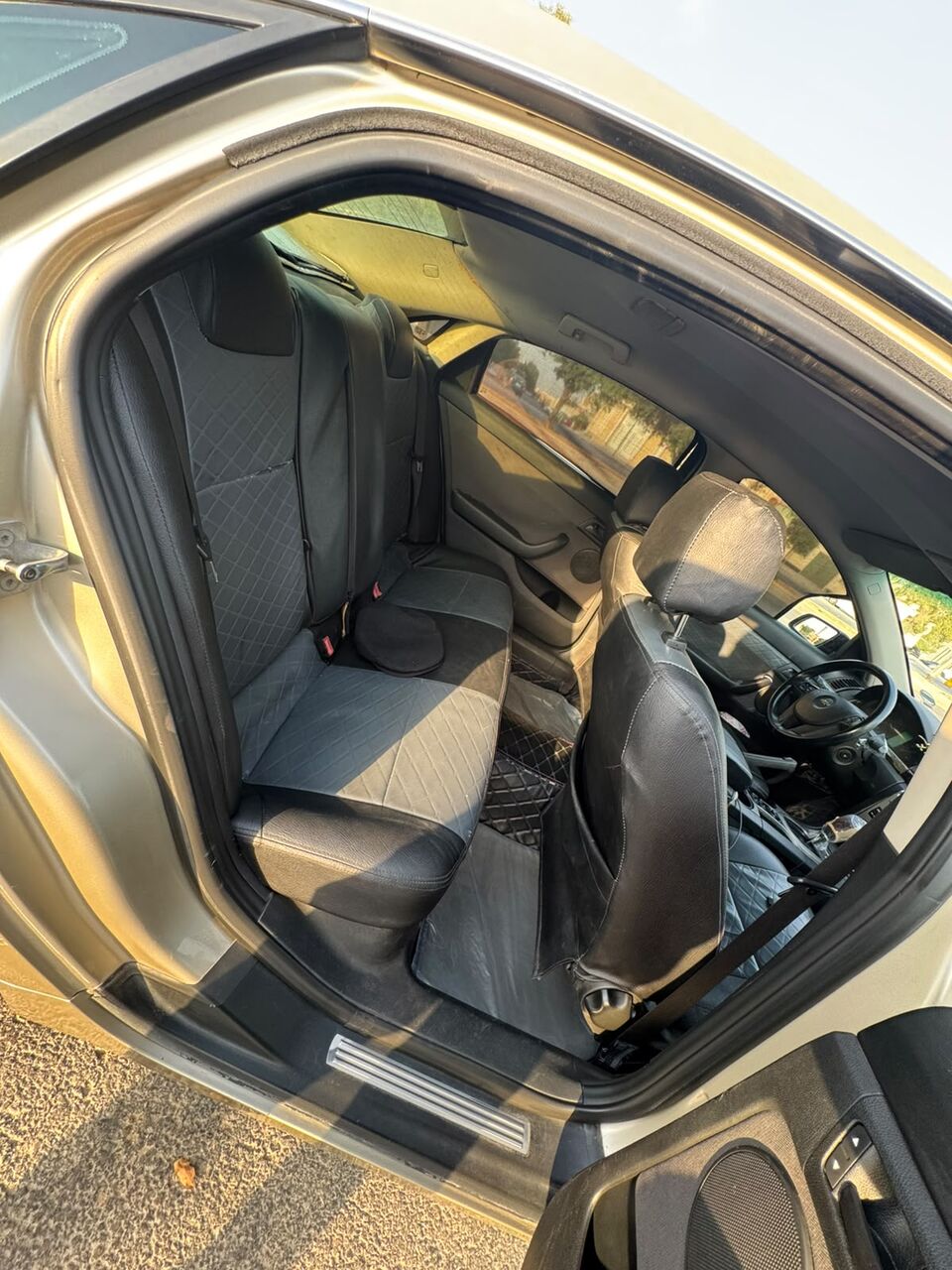 Riyadh, Vehicles, Cars & Trucks , SAR 14500,  Chevrolet Caprice,  2009,  Automatic,  380 KM,  Excellent Condition