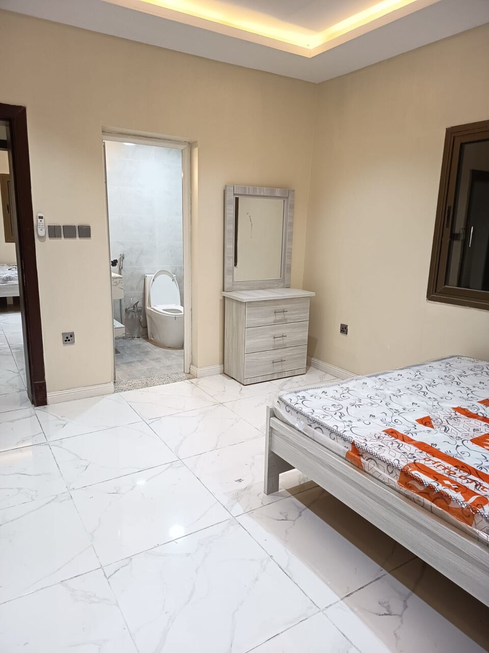 Khobar, Bedspace For Rent, SAR 950/month,  Bedspace And Single Rooms Available For Working Professionals Only.