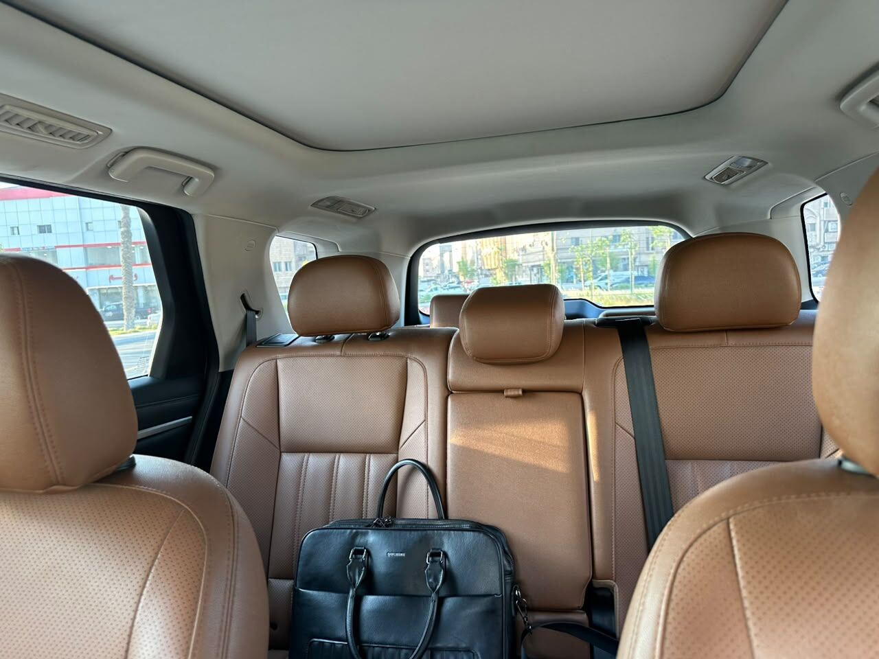 Khobar, Vehicles, Cars & Trucks , SAR 62000,  Changan CS95,  2022,  Automatic,  130000 KM,   62,000 Sar Seven Seater With  Panoramic Sunroof. In Good Condition .