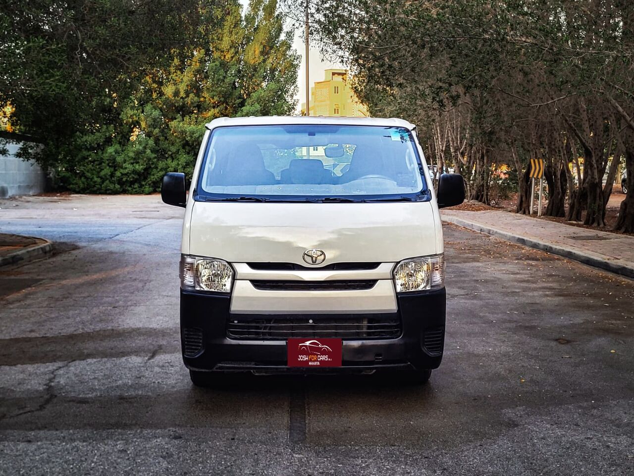 Manama, Vehicles, Cars & Trucks , BHD 4500,  Toyota Hi-Ace,  2014,  Automatic,  206000 KM,  SINGLE OWNER