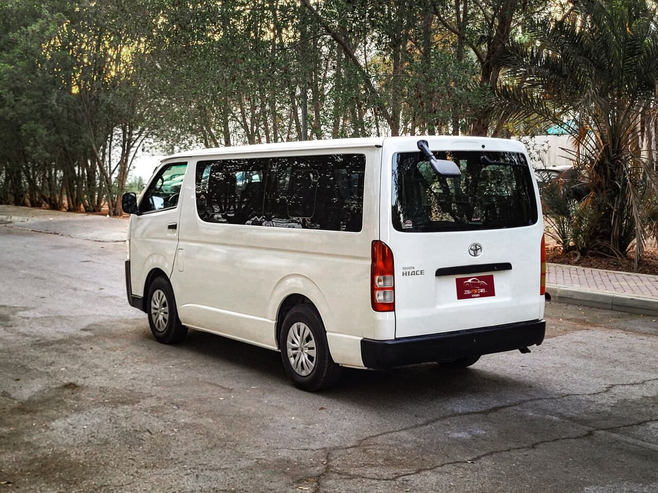 Manama, Vehicles, Cars & Trucks , BHD 4500,  Toyota Hi-Ace,  2014,  Automatic,  206000 KM,  SINGLE OWNER