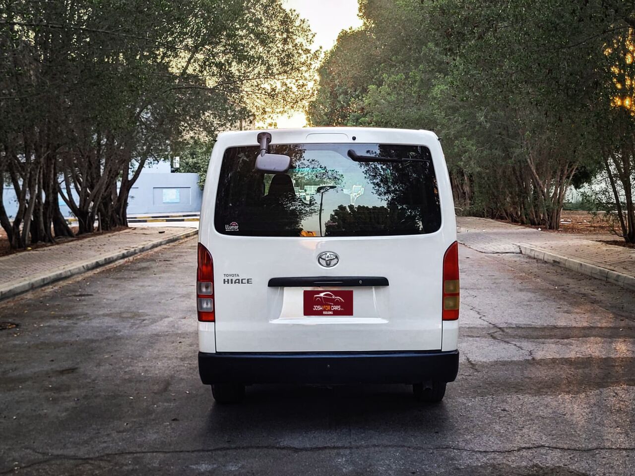 Manama, Vehicles, Cars & Trucks , BHD 4500,  Toyota Hi-Ace,  2014,  Automatic,  206000 KM,  SINGLE OWNER