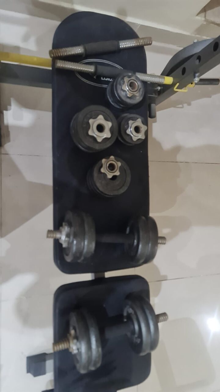 Khobar, Sporting Goods, SAR 800,  طقم بنش رياضي كامل مع أوزان   Complete Gym Bench Press Set