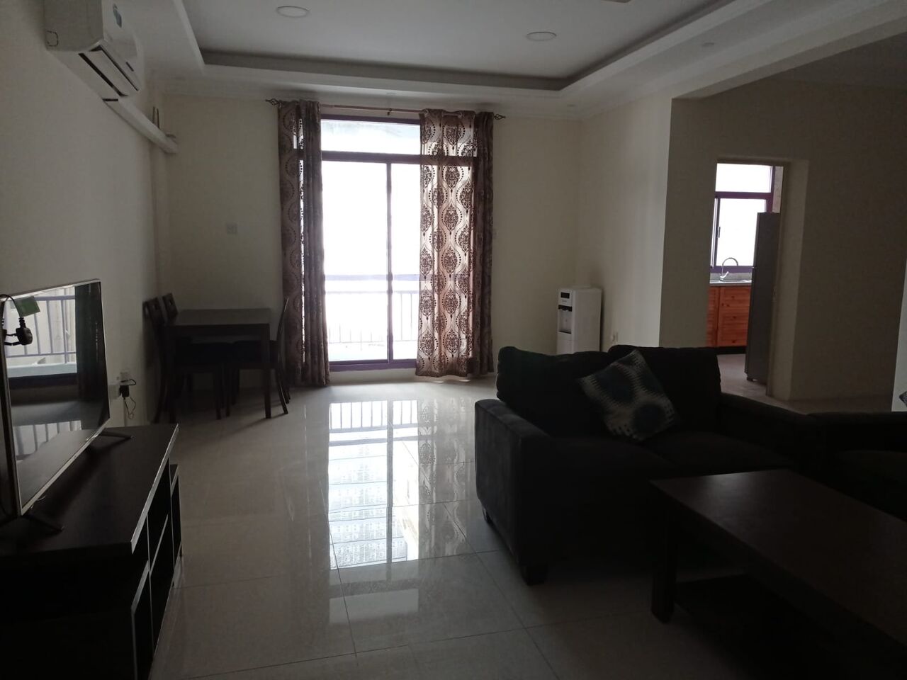 Juffair, Apartments, Flats, Houses & Villas, BHD 300/month,  Furnished,  2 BR,  Family Flat With Balcony