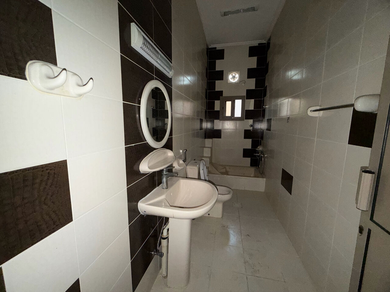 Tubli, Apartments, Flats, Houses & Villas, BHD 165/month,  2 BR,  2 Bedroom Flat For Rent Withuot Ewa